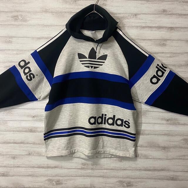 adidas(アディダス)の80s adidas アディダス　両面デカロゴスウェットパーカー　トレフォイル メンズのトップス(パーカー)の商品写真