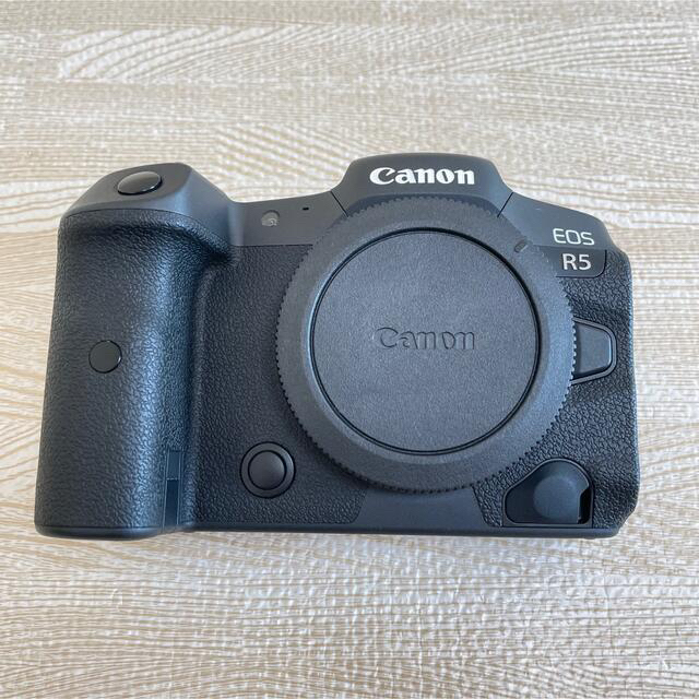 Canon(キヤノン)の【茂雄様専用】キヤノン　Canon eos R5 一眼レフ　デジタルカメラ スマホ/家電/カメラのカメラ(デジタル一眼)の商品写真