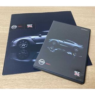 ニッサン(日産)の【DVD＆冊子セット】日産 GT-R R35型 プロモーションカタログ(カタログ/マニュアル)