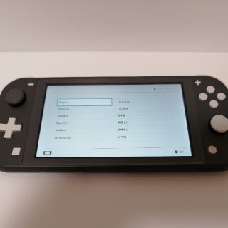 任天堂　Switchライト　グレー(携帯用ゲーム機本体)