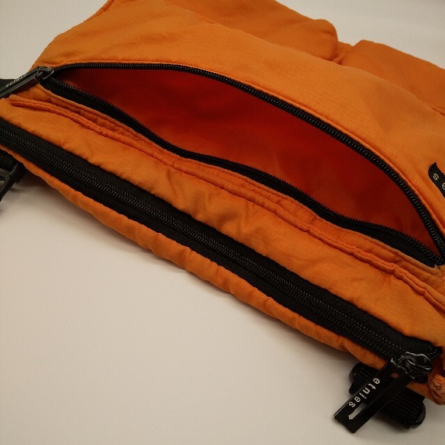 etnies(エトニーズ)のショルダーバッグ　ウエストバッグ　エトニーズ　オレンジ レディースのバッグ(ショルダーバッグ)の商品写真