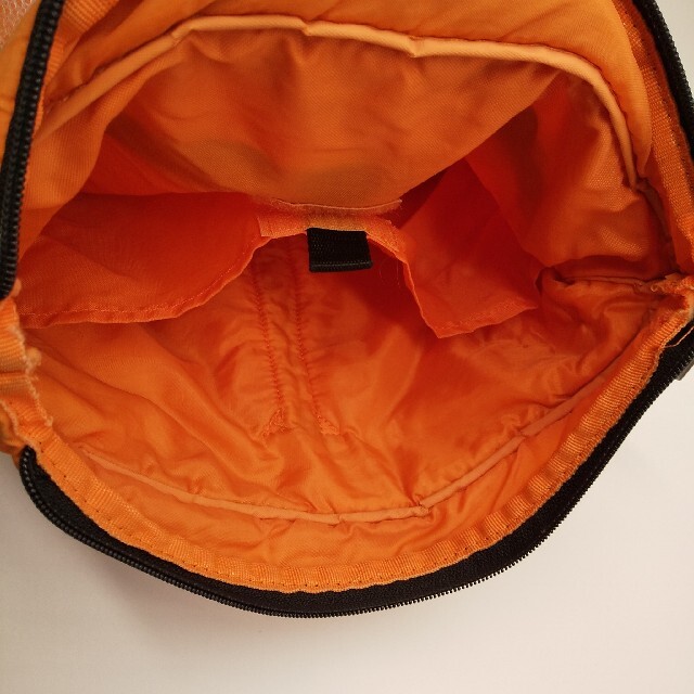 etnies(エトニーズ)のショルダーバッグ　ウエストバッグ　エトニーズ　オレンジ レディースのバッグ(ショルダーバッグ)の商品写真