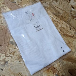 ユニクロ(UNIQLO)のユニクロ/スーピマコットンリブクルーネックT/WHITE/白/Mサイズ(Tシャツ(半袖/袖なし))