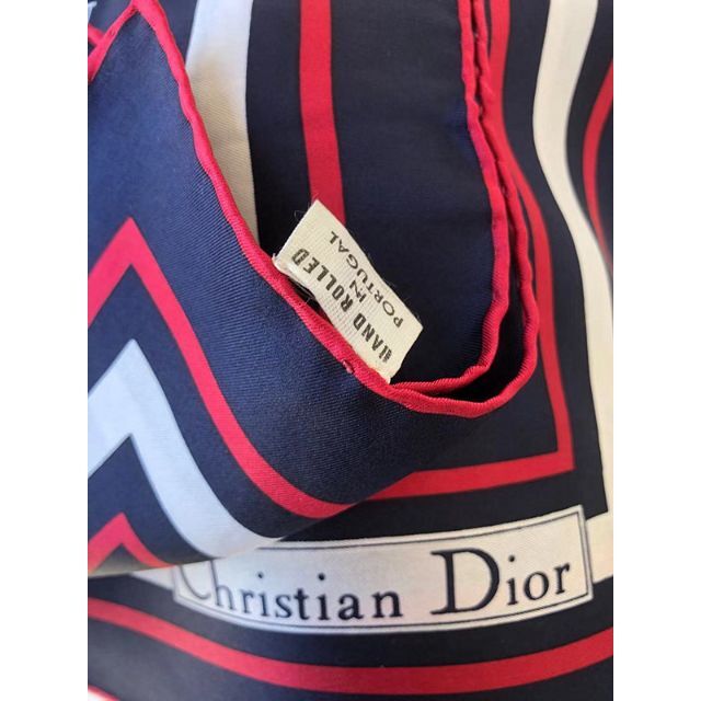 Christian Dior(クリスチャンディオール)のクリスチャンディオールロゴトロッター総柄大判シルクスカーフ66×67㎝ネイビー系 レディースのファッション小物(バンダナ/スカーフ)の商品写真