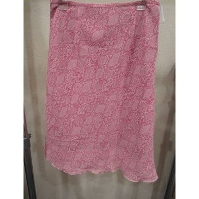ピンクヒョウ柄膝丈スカート レディースのスカート(ひざ丈スカート)の商品写真