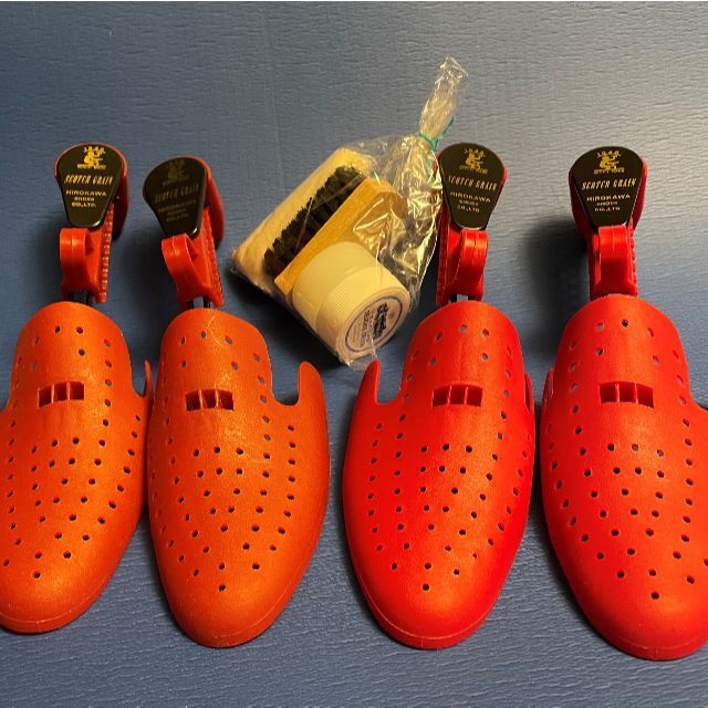 スコッチグレイン シューキーパー2組　ミニシューケアセット付 メンズの靴/シューズ(その他)の商品写真