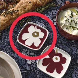 マリメッコ(marimekko)のmarimekko マリメッコ　Juhla Unikko 10cmプレート　１枚(食器)