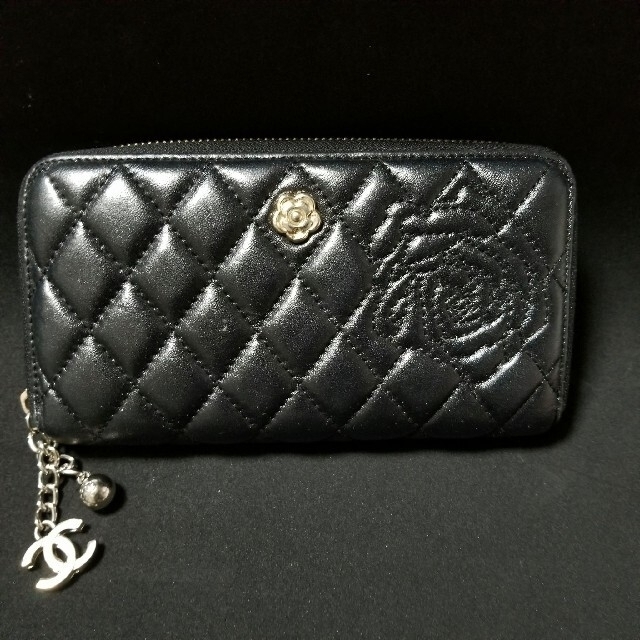 CHANEL - kiki 様。長財布 チャーム付きの通販 by 星の王子さま CHANEL - kiki 様。長財布 チャーム付きの通販 by 星の王子さま