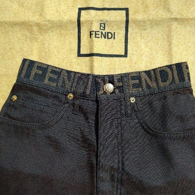 IP65防水 希少 新品タグ付き FENDI 王冠 刺繍 スパンコール デニム