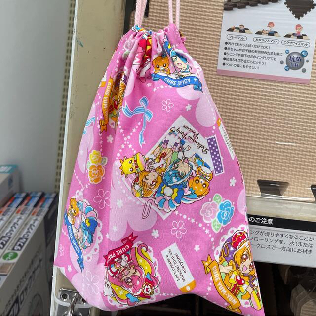 ハンドメイド キティちゃん トリオセット入れ ハンドメイドのキッズ/ベビー(バッグ/レッスンバッグ)の商品写真