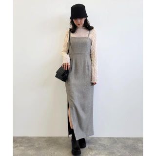 新品♡ココディール　マットベロアペンシルキャミワンピース　グリーン