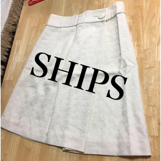 シップス(SHIPS)のシップス  スカート　織生地　ウール100%(ひざ丈スカート)