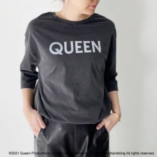 ドゥーズィーエムクラス⭐︎Queen⭐︎Tシャツ