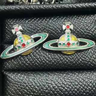 Vivienne Westwood(ピアス)のフリマアイテム一覧 Vivienne Westwood(ピアス)のフリマアイテム一覧