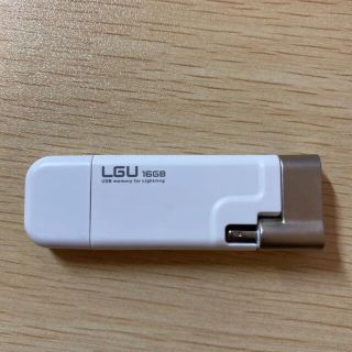 アイフォーン(iPhone)のロジテック ライトニング USBメモリ 16GB LMF-LGU216GWH(PC周辺機器)