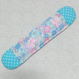 125＊水筒紐カバー＊花柄(ブルー)＊22㎝(外出用品)