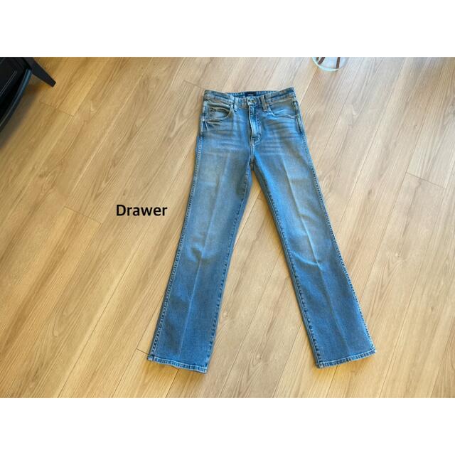 Drawer(ドゥロワー)のDrawer ケイトヴィヴィアンブーツカットデニム  26 レディースのパンツ(デニム/ジーンズ)の商品写真