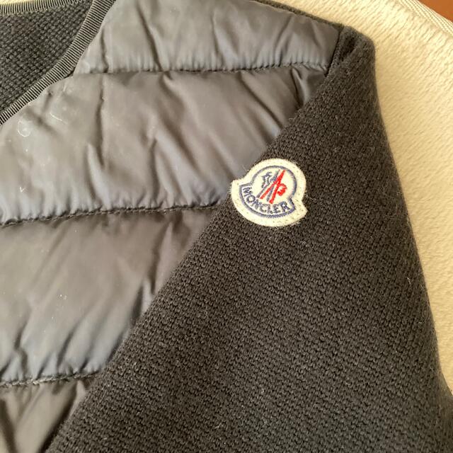 MONCLER(モンクレール)のモンクレール　ダブルジップ　ダウンカーディガン　マフラー付き レディースのジャケット/アウター(ダウンジャケット)の商品写真