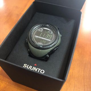 スント(SUUNTO)のSUUNTO VECTOR スント ベクター 腕時計 ミリタリーグリーン製造中止(腕時計(デジタル))