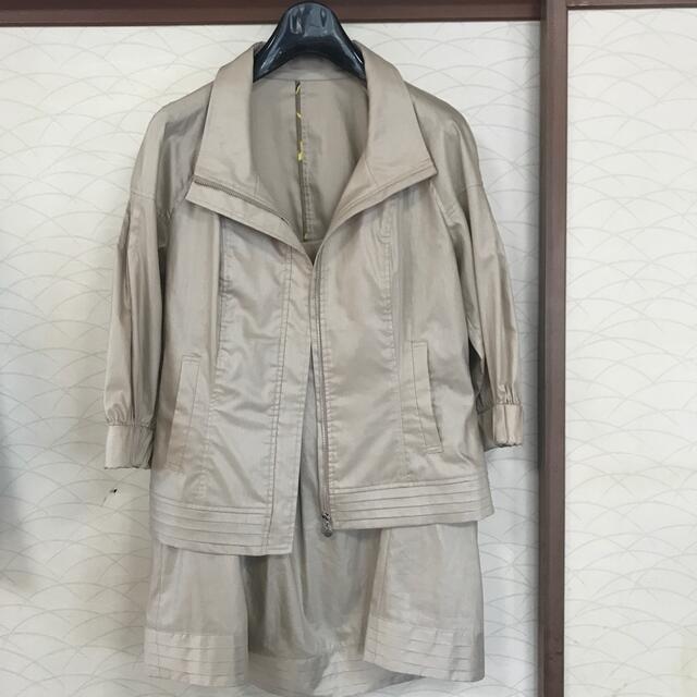 Ralph Lauren(ラルフローレン)のラルフローレン　スーツ　未使用　38 レディースのフォーマル/ドレス(スーツ)の商品写真