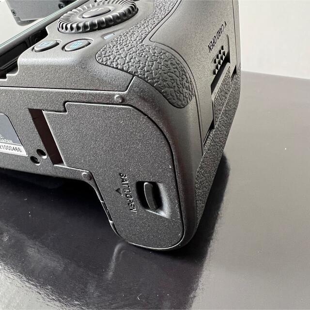 CARON(キャロン)のCanon EOS R5 本体 BG-R10 安心メンテ付 スマホ/家電/カメラのカメラ(ミラーレス一眼)の商品写真