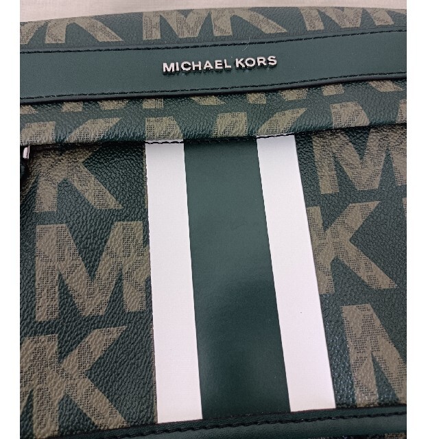 MICHAEL KORS リュック　緑 1