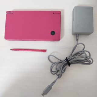 ニンテンドーDS(ニンテンドーDS)のNINTENDO DSi　ピンク(携帯用ゲーム機本体)