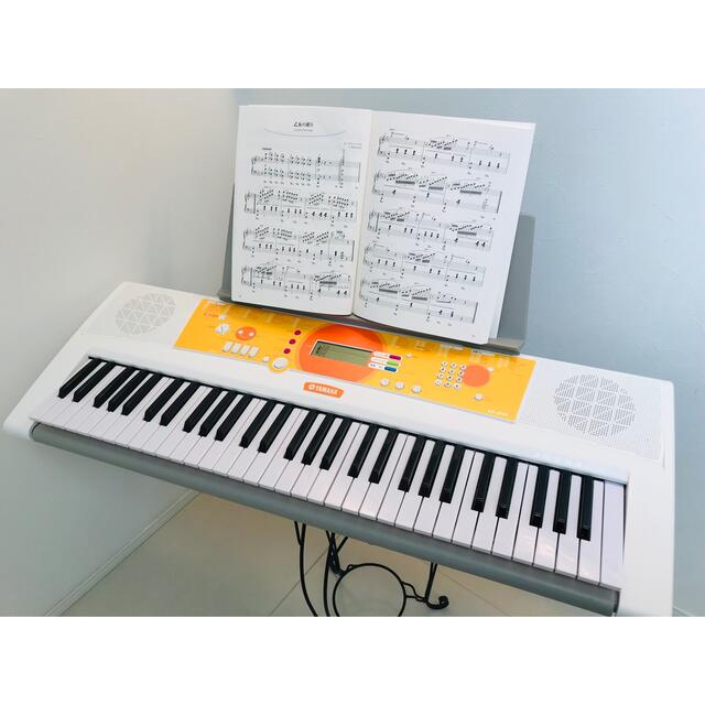 ヤマハ(ヤマハ)のYAMAHA ヤマハ　電子キーボード　PORTATONE  EZ-J210 楽器の鍵盤楽器(キーボード/シンセサイザー)の商品写真