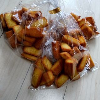 【香月堂】徳用ミニフィナンシェ３袋(菓子/デザート)