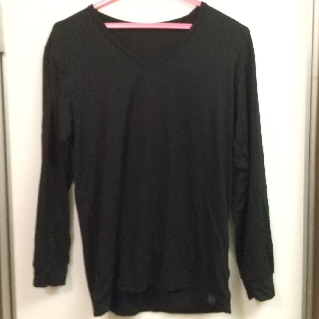 UNIQLO(ユニクロ)のユニクロ UNIQLO ヒートテックインナー ロングTシャツ ブラック M ② メンズのトップス(Tシャツ/カットソー(七分/長袖))の商品写真