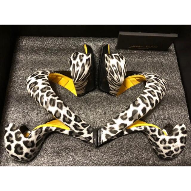 【White Leopard／Yellow】ジュリアンヘイクスのサンダル レディースの靴/シューズ(サンダル)の商品写真