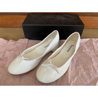 レペット(repetto)の新品　repetto 白　バレエシューズ　37 ホワイト　レペット(バレエシューズ)