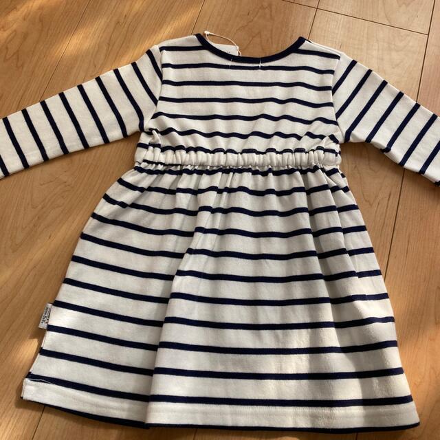 BEBE Noeil(ベベノイユ)の女の子　ワンピース　90 キッズ/ベビー/マタニティのキッズ服女の子用(90cm~)(ワンピース)の商品写真