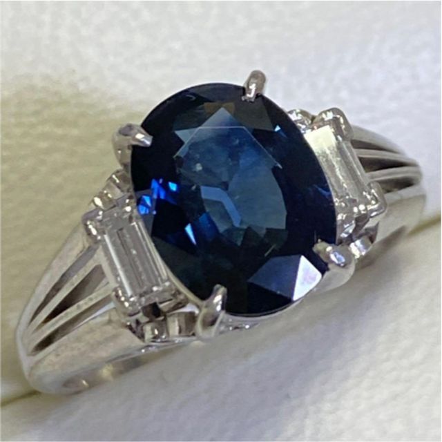 Pt900　天然サファイアリング　S1.94ct　D0.24ct　サイズ10号 レディースのアクセサリー(リング(指輪))の商品写真