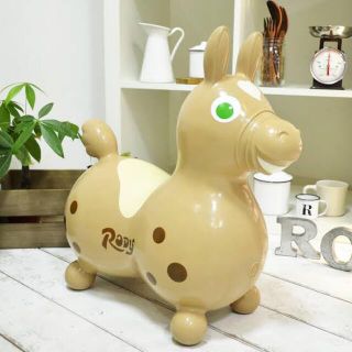 ロディ(Rody)のRODY＊希少カラー　カフェラテベージュ　ロディ　乗り物(その他)