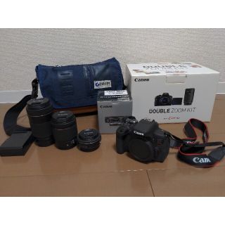 キヤノン(Canon)のCanon EOS KISS X8i　レンズ3本とカメラバッグ付き(デジタル一眼)