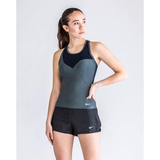 ナイキ(NIKE)のNIKE　2in1パンツ　ナイキ  セパレート フィットネス　体型カバー (水着)