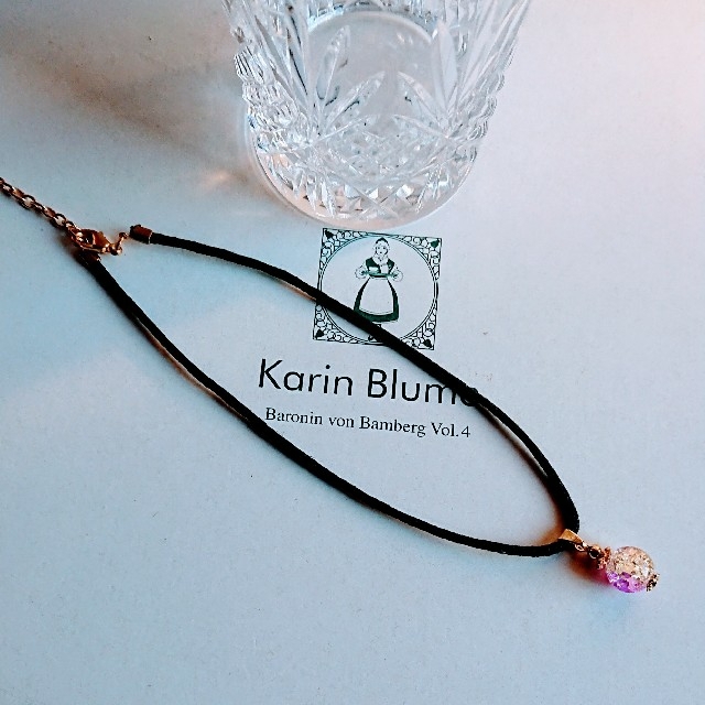 パープルガラス チョーカー ネックレス ペンダント ハンドメイドのアクセサリー(ネックレス)の商品写真