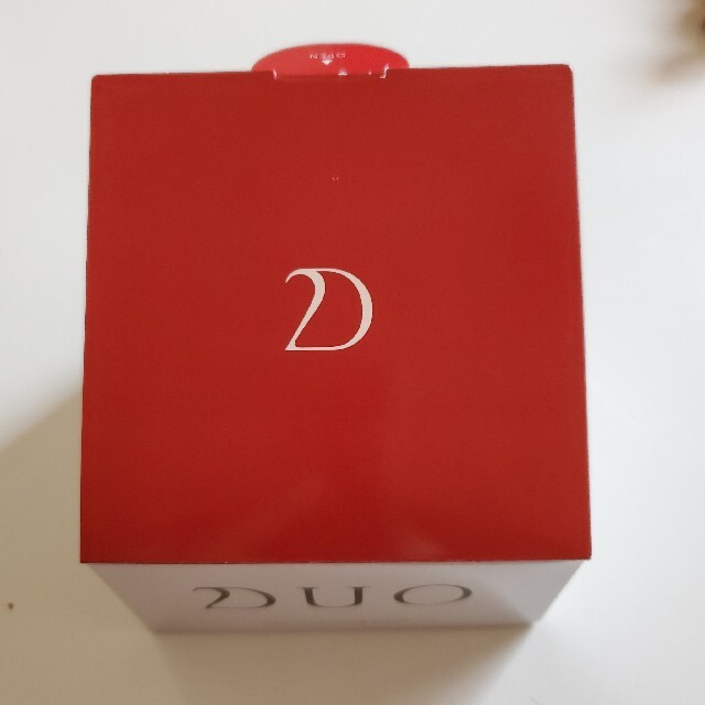 DUOクレンジングバーム 90g 赤 エイジングケア コスメ/美容のスキンケア/基礎化粧品(クレンジング/メイク落とし)の商品写真