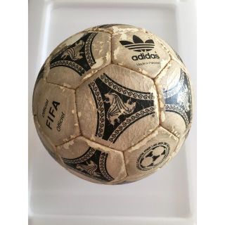 アディダス(adidas)のadidas エトルスコ サッカーボール 5号球 1990年ワールドカップモデル(ボール)