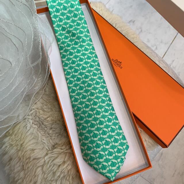 ☆未使用品☆HERMES エルメス ネクタイ グリーン系 フィッシュ柄 魚