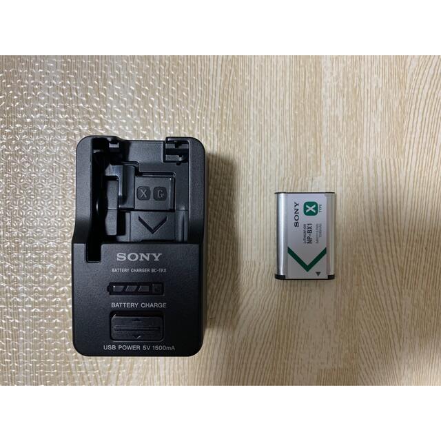 SONY(ソニー)のSONY 充電器 BC-TRX（NP-BX1専用） スマホ/家電/カメラのスマートフォン/携帯電話(バッテリー/充電器)の商品写真