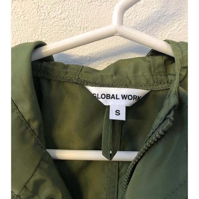 GLOBAL WORK(グローバルワーク)のGlobal Work のカーキのジャケット キッズ/ベビー/マタニティのベビー服(~85cm)(ジャケット/コート)の商品写真