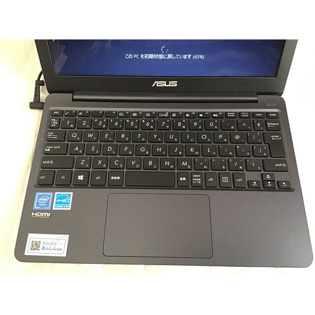 ASUS 軽量小型ノートパソコン L203NA