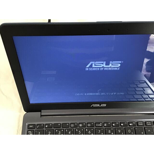 ASUS(エイスース)のASUS 軽量小型ノートパソコン L203NA Officeライセンス付 スマホ/家電/カメラのPC/タブレット(ノートPC)の商品写真