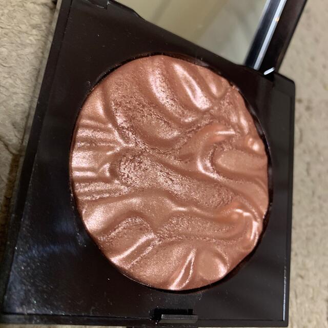 laura mercier(ローラメルシエ)のローラメルシェ　フェイスイルミネーター コスメ/美容のベースメイク/化粧品(フェイスパウダー)の商品写真