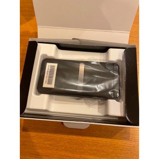 キョウセラ(京セラ)の新品 au ガラホ GRATINA KYF39 黒 ガラケー(携帯電話本体)