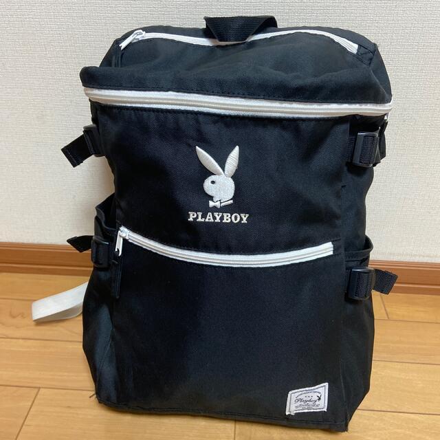 PLAYBOY(プレイボーイ)のPLAYBOY リュック　黒 レディースのバッグ(リュック/バックパック)の商品写真