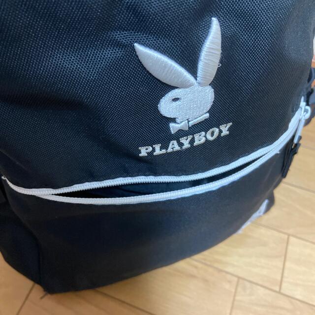 PLAYBOY(プレイボーイ)のPLAYBOY リュック　黒 レディースのバッグ(リュック/バックパック)の商品写真