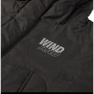 「 WIND AND SEA SEA SEA WARM PFU PARKA」に近い商品